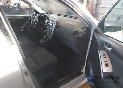 2007 Toyota Matrix Xr from USA, damaged, VIN 2T1KR32E87C685471